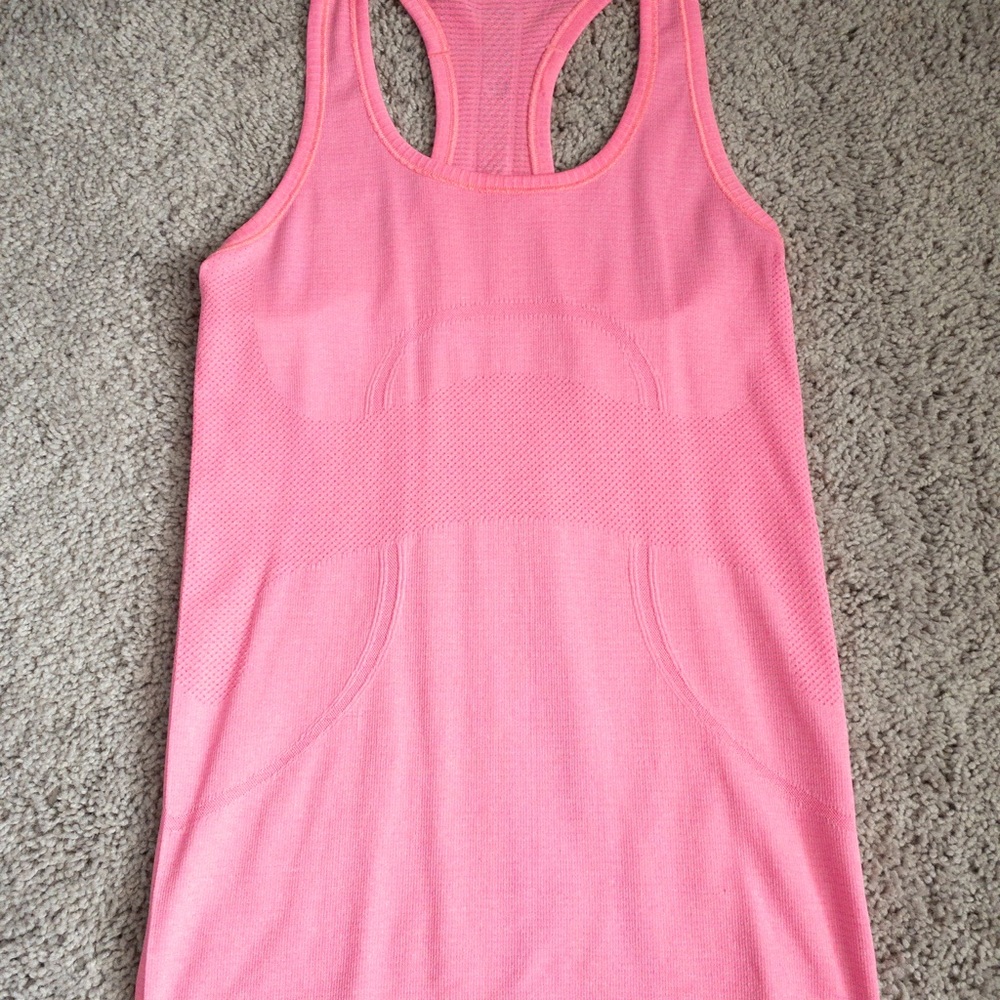 NWOT LuluLemon Racerback Tank